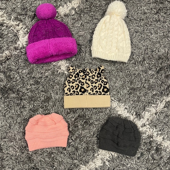 Cozy Pom-Pom Beanie Ponytail Hat Bundle White Purple Leopard Pink Dark Grey - Picture 2 of 6